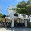 bán Villa sân vườn hồ bơi khu compound Thảo Điền, Quận 2, 800m2- HĐT:7.000$- 135