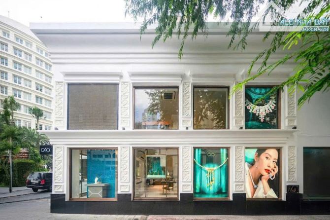 Góc 2MT Hai Bà Trưng – Cao Bá Quát, P. Bến Nghé, Quận 1 – Vị Trí Kim Cương!