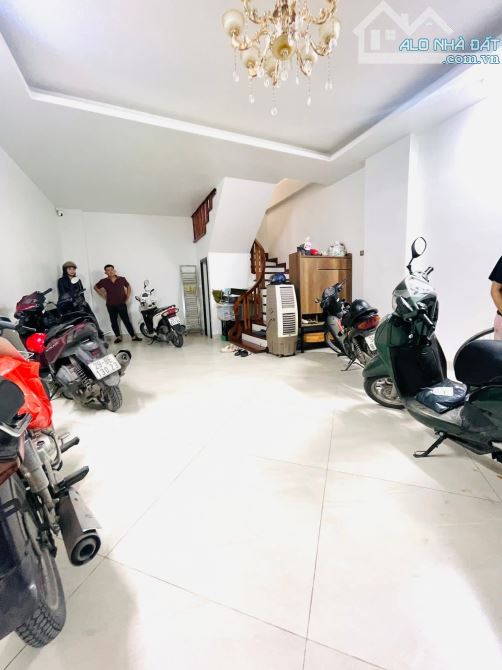 Bán Nhà Lạc Long Quân - Tây Hồ - Ô Tô - Kinh Doanh - Dân Xây- 48M X 6 Tầng Giá 17.2 Tỷ