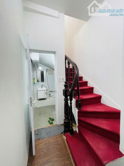 BÁN NHÀ TẬP THỂ VIP ĐÀO TẤN BA ĐÌNH 100M TẶNG FULL NỘI THẤT 5 SAO CÁCH PHỐ 15M CHỈ 5,9 TỶ