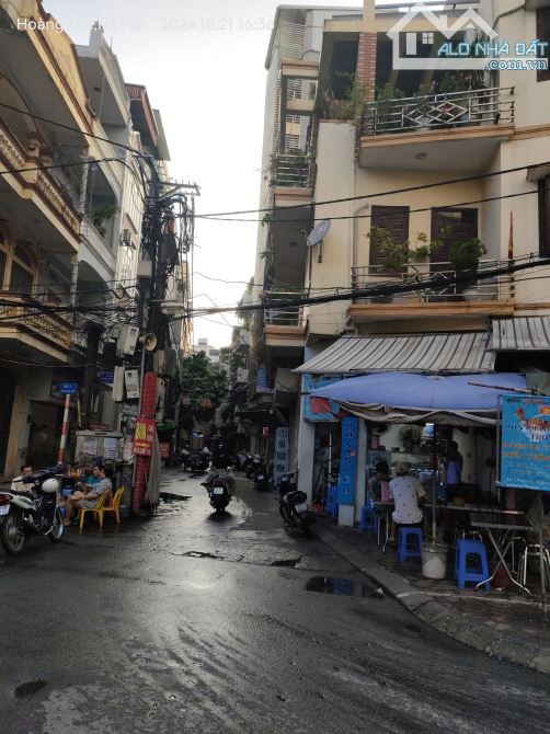 Bán gấp giá rẻ mặt phố Hai Bà Trưng 22m/33mT2, 5 tầng, mặt tiền 2.8m, 21 tỷ, Hoàn Kiếm.