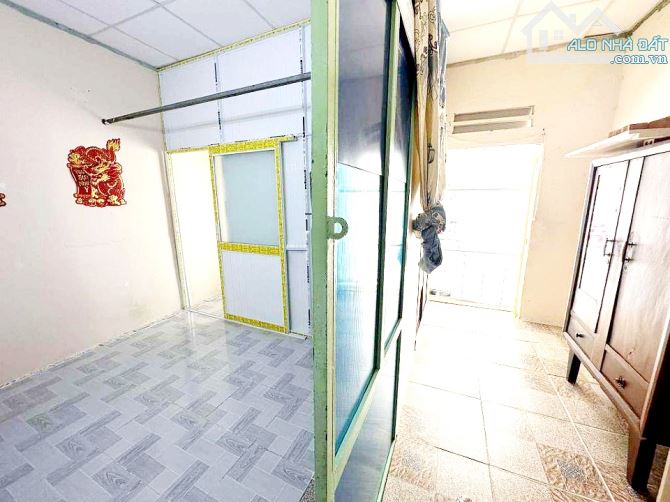Cho thuê nhà 1 trệt 1 lầu hẻm Nguyễn Văn Đậu – Giá rẻ nhất khu - 3