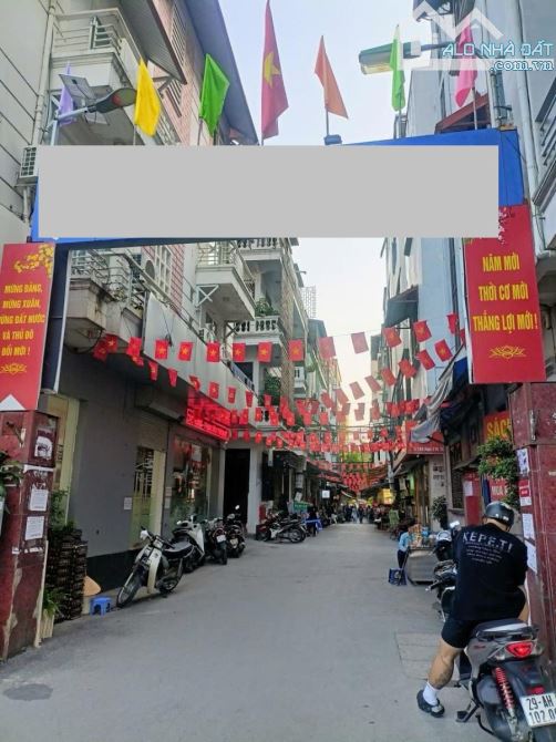 Siêu phẩm Nguyễn Chí Thanh, oto tránh đỗ, KD, cạnh bãi oto, ở+cho thuê 30tr, sổ đẹp 55m2