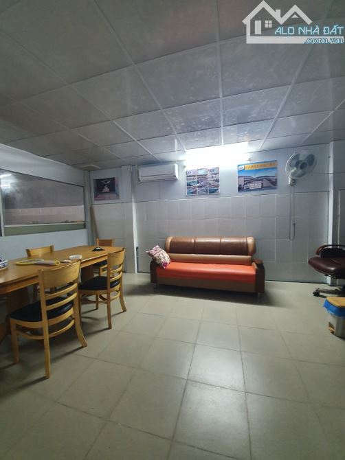 BÁN NHÀ MẶT TIỀN ĐƯỜNG 12M - HÓC MÔN GẦN CHỢ BÀ ĐIỂM - 🔥DT 225M2 - (9m*25m) - CHỈ 5.3 TỶ - 3