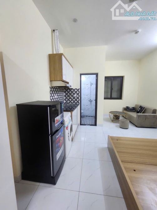 Chùa Láng - 15 phòng khép kín - Dòng tiền 100tr/tháng - Ngõ thông - Thoáng sáng