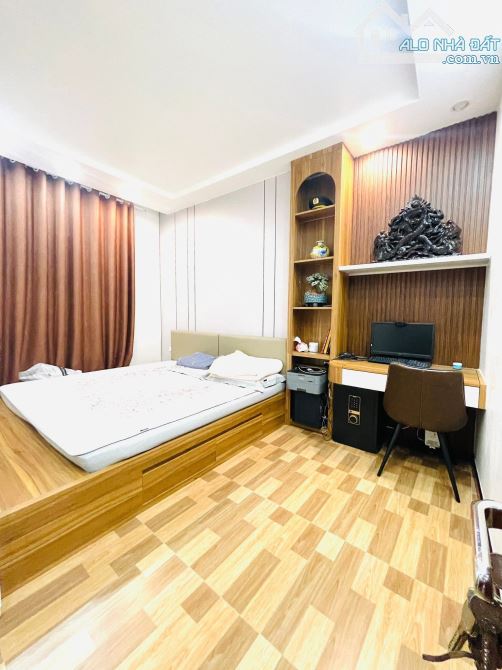 Bán Nhà Lạc Long Quân - Tây Hồ - Ô Tô - Kinh Doanh - Dân Xây- 48M X 6 Tầng Giá 17.2 Tỷ