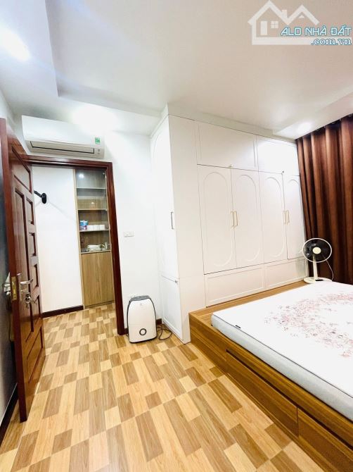 Bán Nhà Lạc Long Quân - Tây Hồ - Ô Tô - Kinh Doanh - Dân Xây- 48M X 6 Tầng Giá 17.2 Tỷ