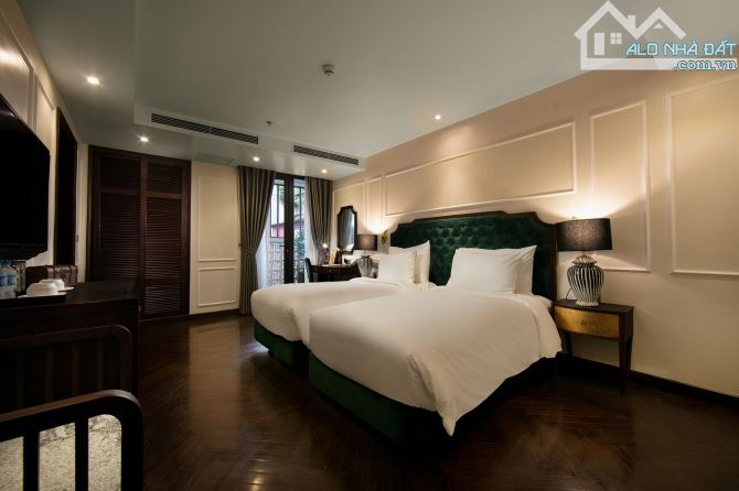 Bán khách sạn mặt phố Ngyễn Siêu, Hoàn Kiếm 182m2 x11 tầng - MT 7,5m, 40 phòng - 160 tỷ