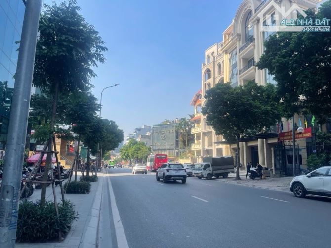 260m2/4 tầng-MT10m-Giá 330 tỷ-Mặt phố Trần Phú-Ba Đình-Hà Nội