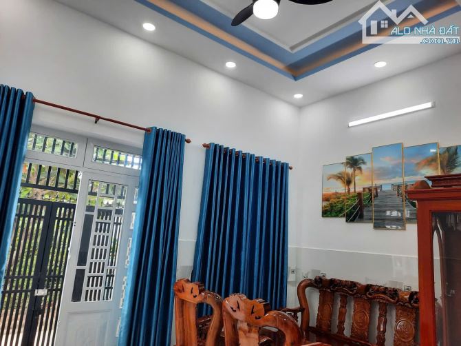 Nhà Ấp 1 Tân Bửu Bến Lức xây kiên cố Cách Nguyễn Hữu Trí 400m chỉ 1tỷ550tr - 6