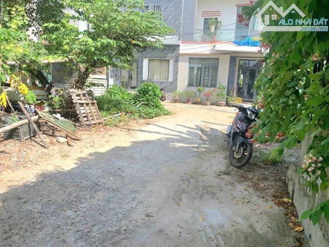 Bán 2 lô đất kiệt Ô TÔ K19 Bùi Chát - Gần đường chính