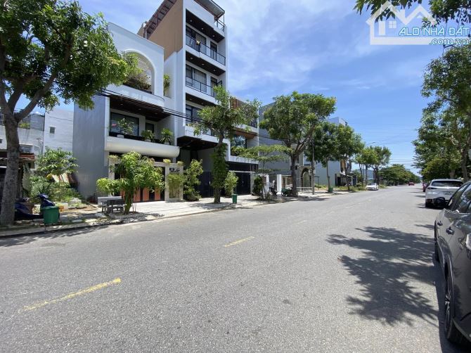 Bán đất trục chính 10.5m khu Nam Việt Á - đường Nghiêm Xuân Yêm - Vị trí đẹp - Giá hợp lý!