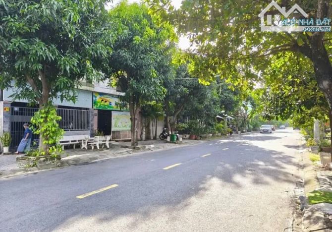 🎉🎉Lô đất sạch đẹp đường Hoàng Ngân - Hòa Xuân. Đường 7m5 vỉa hè 4m