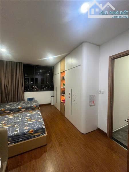 🏗️ CHÍNH CHỦ CẦN BÁN CHCC MẶT PHỐ XUÂN TẢO – LÔ GÓC 3 THOÁNG – DIỆN TÍCH LỚN – VIEW ĐẸP ( - 10