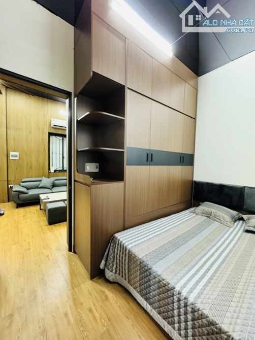 Bán nhà TT 3 ngủ oto đỗ cửa trung tâm thành phố Hà Nội