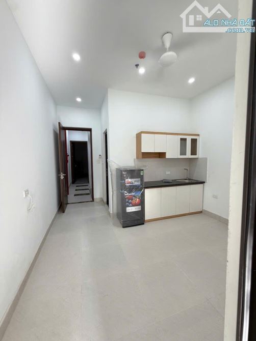 Trường Chinh - Dòng tiền khủng - Mặt ngõ thông - Ô tô 4 chỗ qua nhà - Đầy đủ PCCC