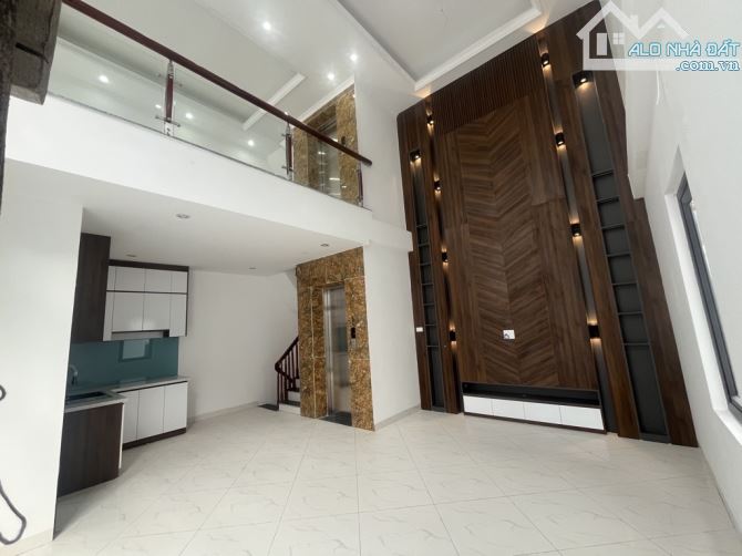 PHÂN LÔ TRUNG TÂM TÂY HỒ - 43M2 - 7 TẦNG - THANG MÁY - XÂY MỚI - GIÁ CHỈ HƠN 12 TỶ