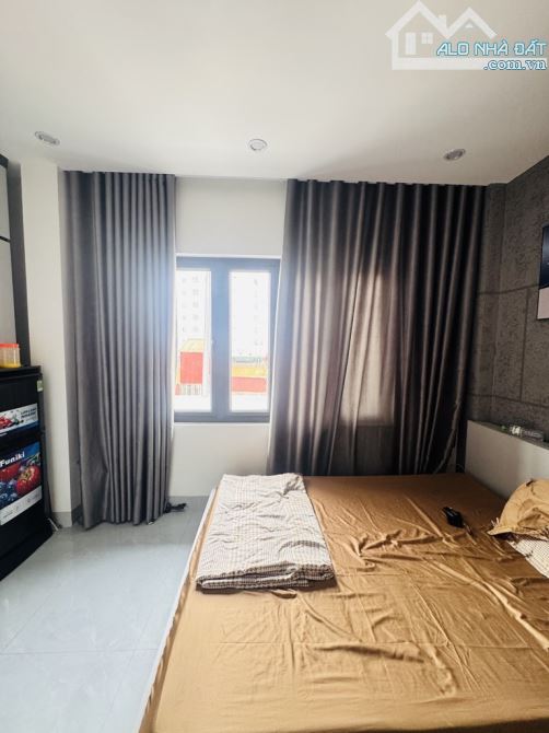 Bán Nhà Phố Huế 5 tầng 3 ngủ ô tô cửa trung tâm Hà Nội