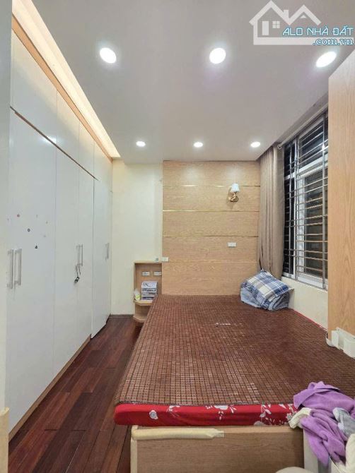 Bạch Mai 39,2m² – Nhà 5 tầng mới – Ngõ ba gác vào tận cửa – Chỉ 8,19 tỷ!