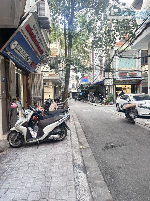 Bán nhà phố Trần Khát Chân, Hai Bà Trưng, phân lô, ô tô tránh 5 tầng 45m2 giá 18.5 tỷ