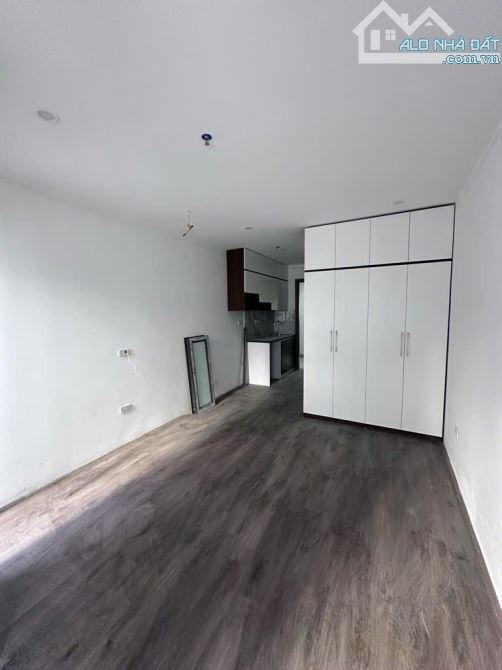 Ô Đồng Lầm - 24 phòng khép kín - Dòng tiền 200tr/tháng - Mặt ngõ thông ba gác