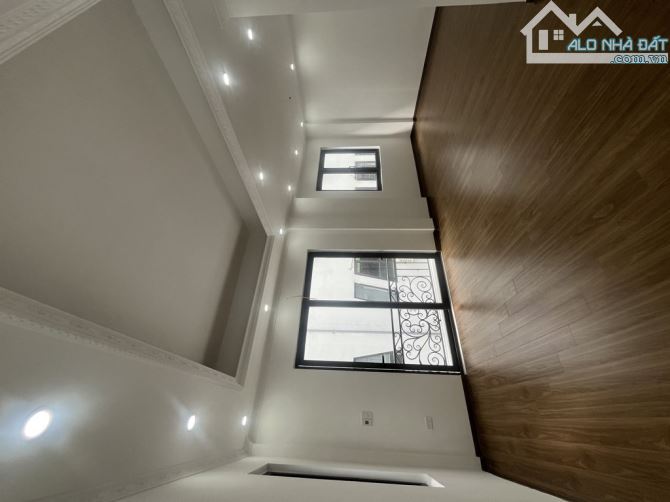 PHÂN LÔ TRUNG TÂM TÂY HỒ - 43M2 - 7 TẦNG - THANG MÁY - XÂY MỚI - GIÁ CHỈ HƠN 12 TỶ