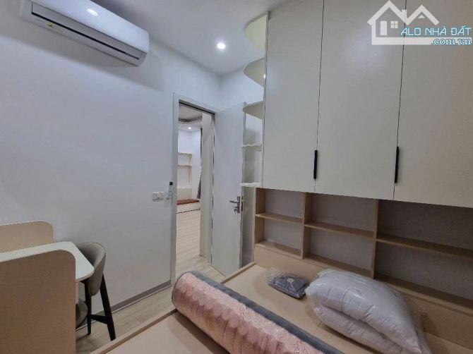 Láng - 23 phòng khép kín - Doanh thu 2 tỷ/năm - Cách ô tô 40m - Trước nhà ba gác