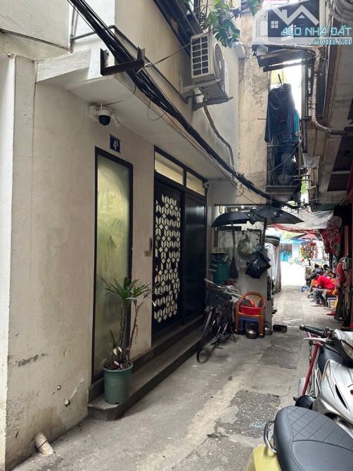 CỰC HIẾM - HAI BÀ TRƯNG - HOÀN KIẾM - 19/25M - 4 TẦNG - MẶT TIỀN 6M - 9.8 TỶ - FULL NỘI