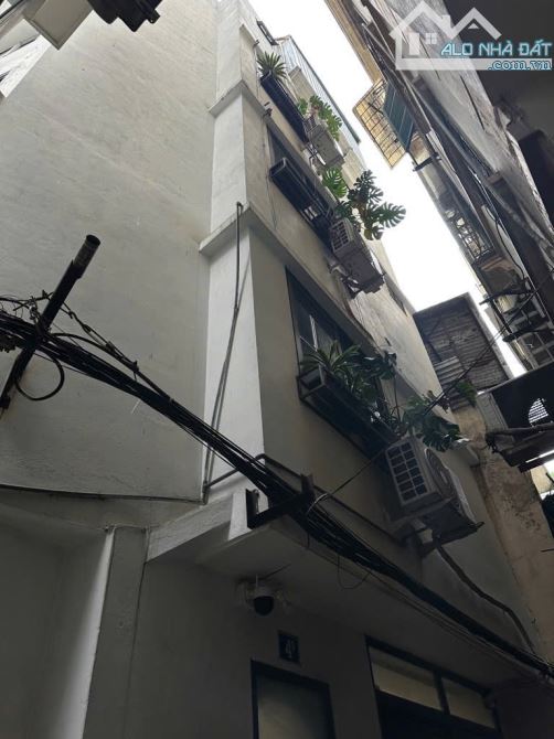 CỰC HIẾM - HAI BÀ TRƯNG - HOÀN KIẾM - 19/25M - 4 TẦNG - MẶT TIỀN 6M - 9.8 TỶ - FULL NỘI