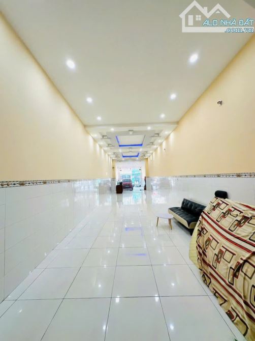 CHO THUÊ NHÀ MẶT TIỀN NGÃ 4 NGUYỄN OANH - NGUYỄN VĂN LƯỢNG -  LÊ HOÀNG PHÁI - P17 - TP HCM - 10