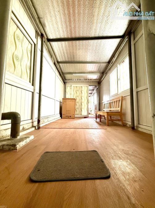 Bán NR tại Khương Đình, 4,9 tỷ, 26m2, 3PN, 4WC, mặt tiền 3m, 5 tầng, chất cực chất!