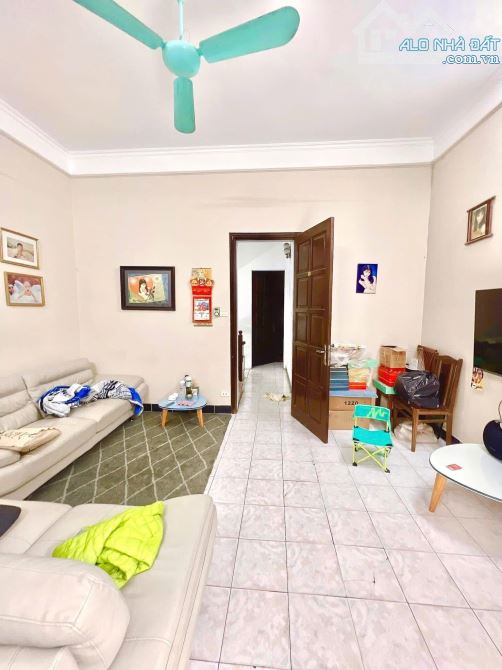 Siêu Phẩm Phân Lô Ô Tô Tránh Kinh Doanh Phố Kim Mã Ba Đình DT 55M 4T MT 5M Giá 26Tỷ