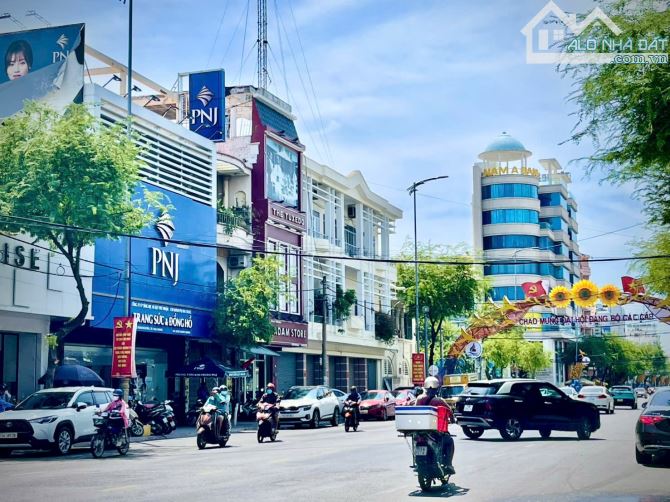 💝Nhà 3 Tầng Mặt Tiền Đường Thái Nguyên - TTTP NHA TRANG ngag 5,5m sổ hoàn công có 3pn 3wc - 1