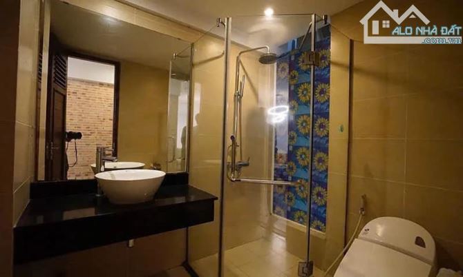 BÁN NHÀ MẶT NGÕ THÁI HÀ - ĐỐNG ĐA 65M X 4 TẦNG, MẶT TIỀN 5.5M GIÁ CHÀO 18.2 TỶ.