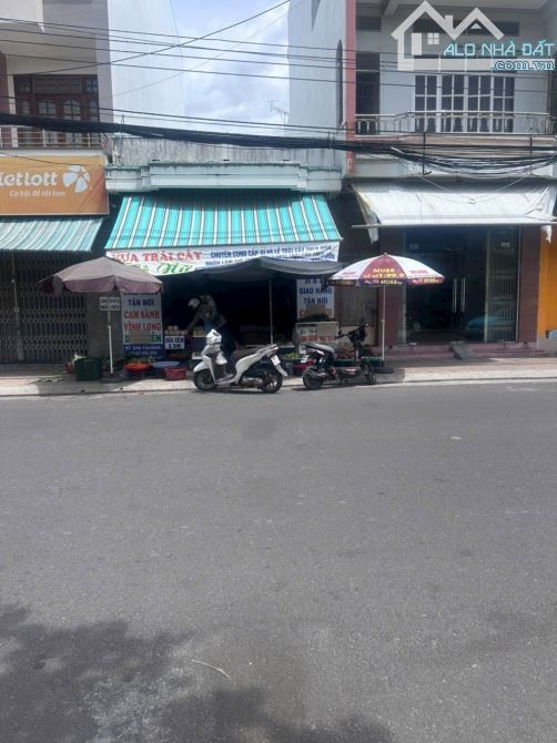 💝BÁN LÔ ĐẤT kèm NHÀ Cấp 4 KINH DOANH Ngay gần Chợ BÌNH TÂN - VĨNH NGUYÊN. Dt 97,5m ngag 5 - 1