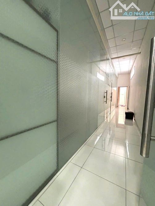 CHO THUÊ NHÀ MẶT TIỀN NGÃ 4 NGUYỄN OANH - NGUYỄN VĂN LƯỢNG -  LÊ HOÀNG PHÁI - P17 - TP HCM - 2