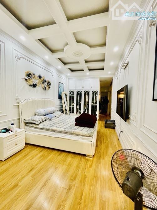 Siêu phẩm Nhà đẹp dân xây cạnh vành đai 2,5 KDT Định Công ô tô đỗ cửa