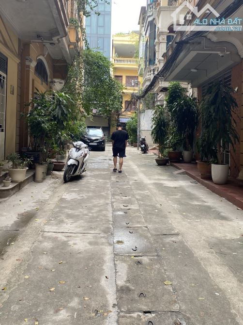 Siêu Phẩm Phân Lô Ô Tô Tránh Kinh Doanh Phố Kim Mã Ba Đình DT 55M 4T MT 5M Giá 26Tỷ