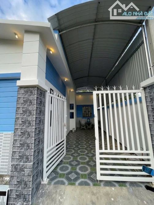 Bán gấp căn nhà cấp 4, SHR, 124m2, Xã Tân Thông Hội, Giá 1 tỷ 050. - 2