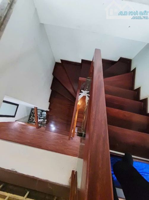 TÂY HỒ – NHÀ ĐẸP TỨ LIÊN – 5 TẦNG – NỘI THẤT ĐẦY ĐỦ – Ô TÔ SÁT NHÀ – KHU TÂY Ở NHIỀU.