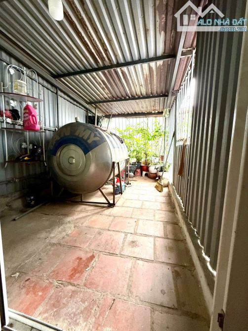 Bán NR tại Khương Đình, 4,9 tỷ, 26m2, 3PN, 4WC, mặt tiền 3m, 5 tầng, chất cực chất!