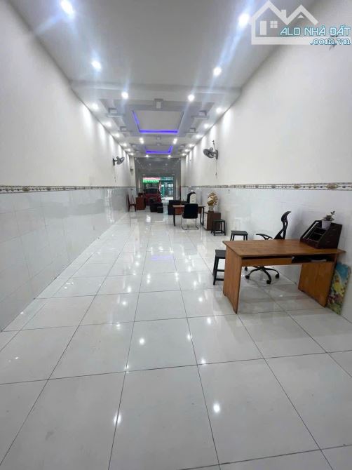 CHO THUÊ NHÀ MẶT TIỀN NGÃ 4 NGUYỄN OANH - NGUYỄN VĂN LƯỢNG -  LÊ HOÀNG PHÁI - P17 - TP HCM - 4