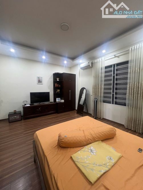 NHỈNH 30 TỶPHÂN LÔ THÁI HÀ, LÔ GÓC 6 TẦNG, 65M2, Ô TÔ TRÁNH, KINH DOANH.