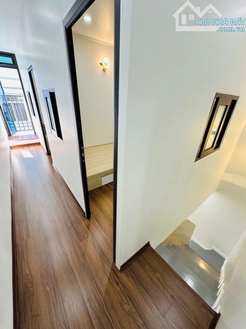 Bán tập thể Hồng Mai - Bạch Mai - Hai Bà Trưng - 3 phòng ngủ + Đầy đủ nội thất xịn