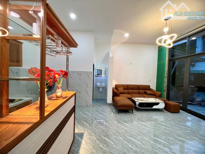 Bán nhà mặt tiền Lưu Hữu Phước, Hòn Rớ 1, Phường Nam Nha Trang - 4