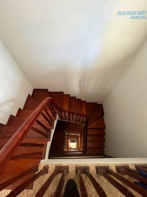 NHỈNH 30 TỶPHÂN LÔ THÁI HÀ, LÔ GÓC 6 TẦNG, 65M2, Ô TÔ TRÁNH, KINH DOANH.