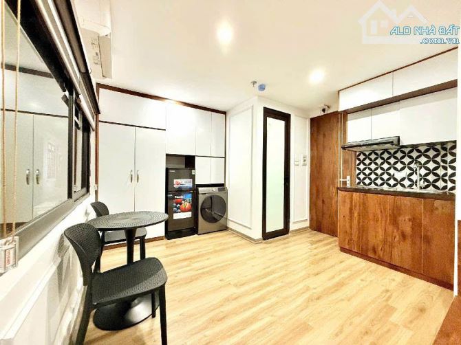 Xã Đàn - 10 phòng khép kín - Dòng tiền 60tr/tháng - Ngõ nông - Gần phố