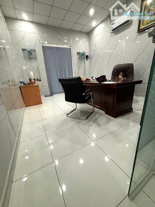 CHO THUÊ NHÀ MẶT TIỀN NGÃ 4 NGUYỄN OANH - NGUYỄN VĂN LƯỢNG -  LÊ HOÀNG PHÁI - P17 - TP HCM - 7