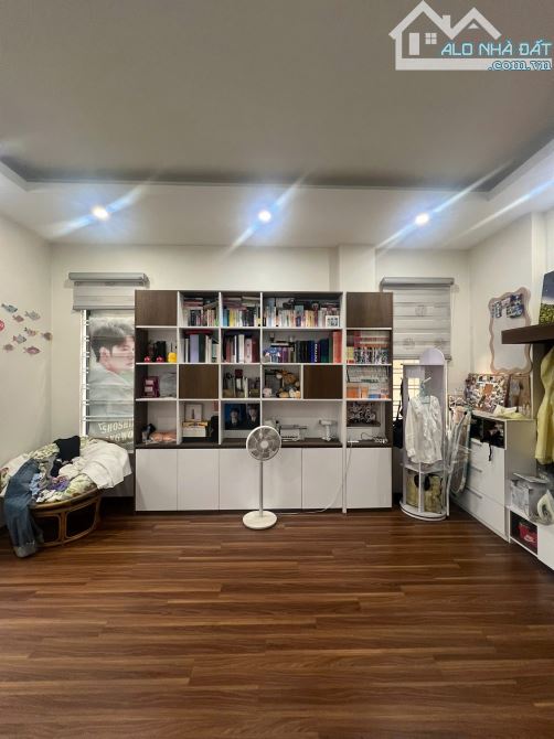 NHỈNH 30 TỶPHÂN LÔ THÁI HÀ, LÔ GÓC 6 TẦNG, 65M2, Ô TÔ TRÁNH, KINH DOANH.