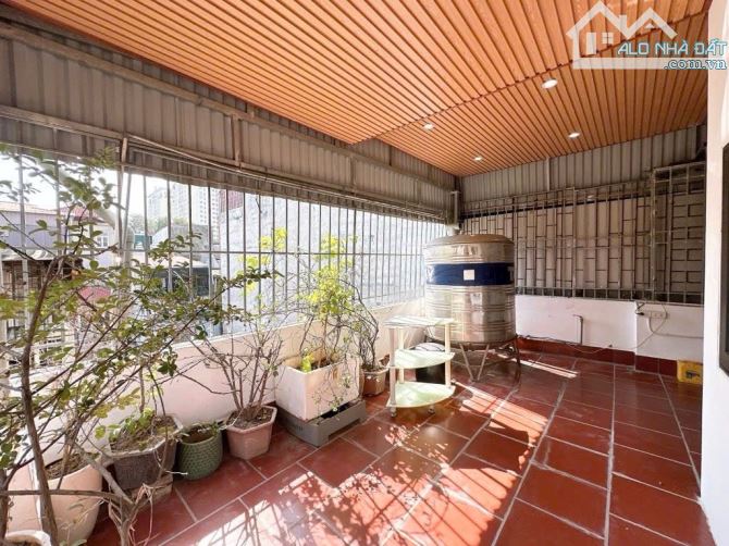 Bán Gấp - Nhà Phố Hồng Mai - 4 Tầng Lô Góc - Nhỉnh 4 Tỷ